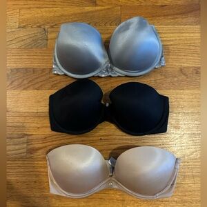 Victoria’s Secret 32D strapless